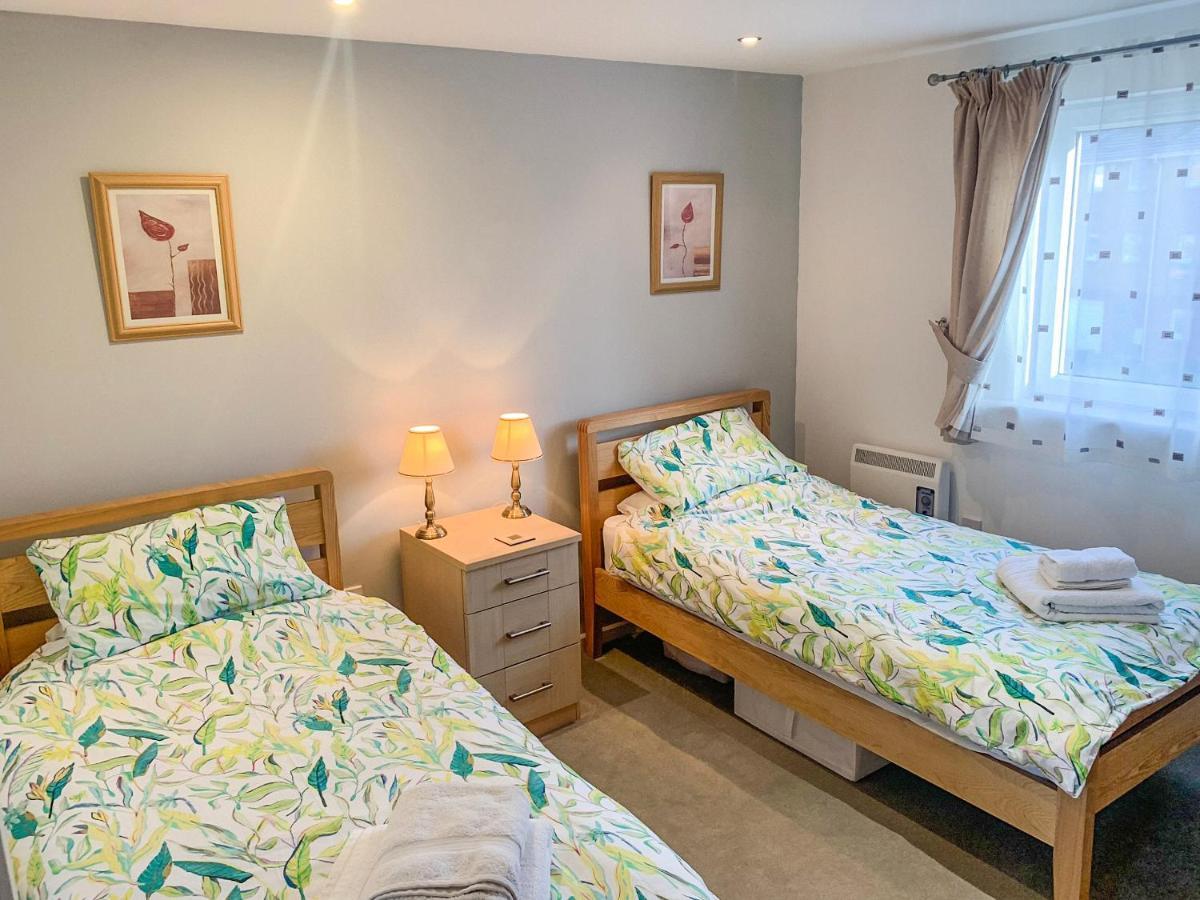 Beachlands Llanelli Exterior photo
